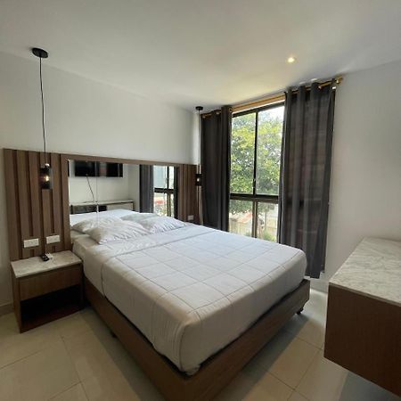 Novapark Kennedy Hotel Guayaquil Esterno foto